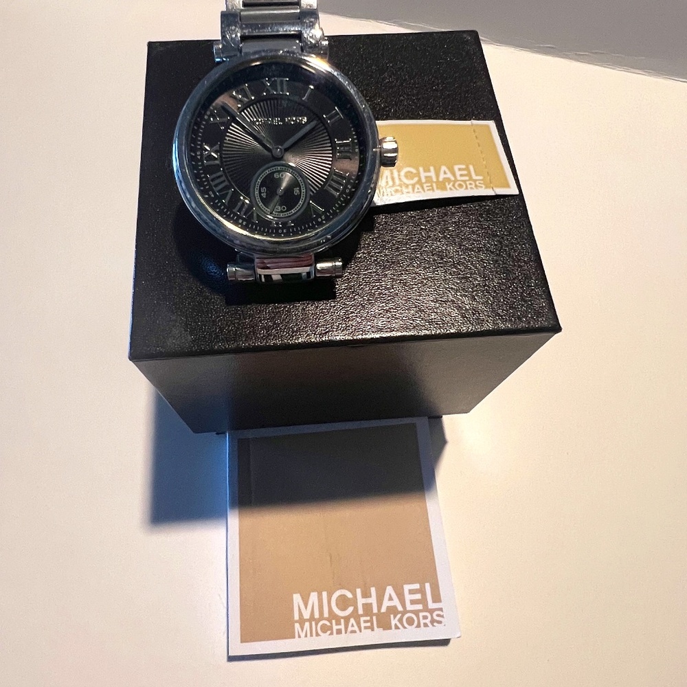 MICHAEL KORS Skylar Ladies Watch